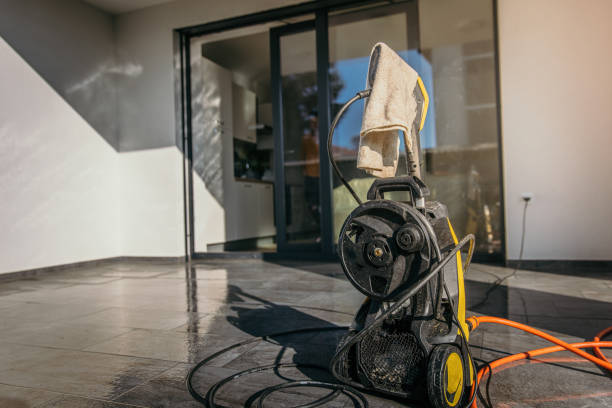 Best Rust Removal  in Strathmore, CA